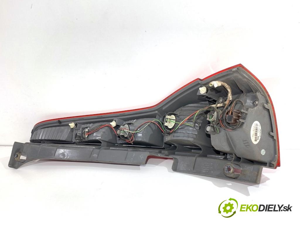 HONDA CR-V III SUV 2009 103 kW 2.2 i-CTDi 4WD (RE6) 2204 světlo levý zadní část