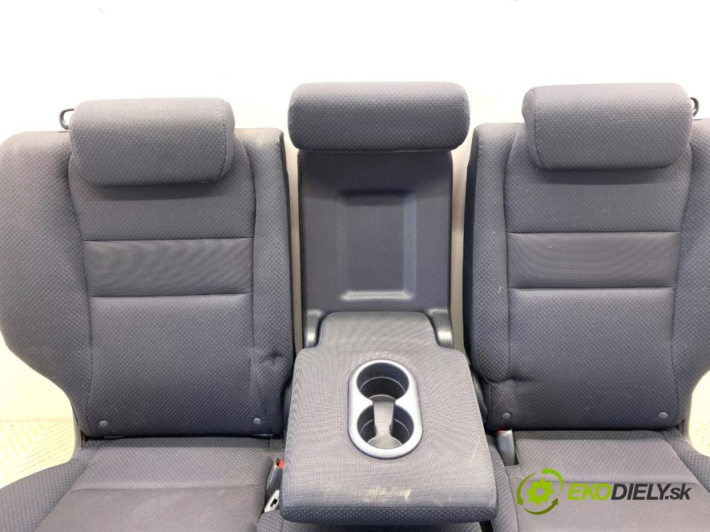 HONDA CR-V III SUV 2009 103 kW 2.2 i-CTDi 4WD (RE6) 2204 Sedadlo druhý rad