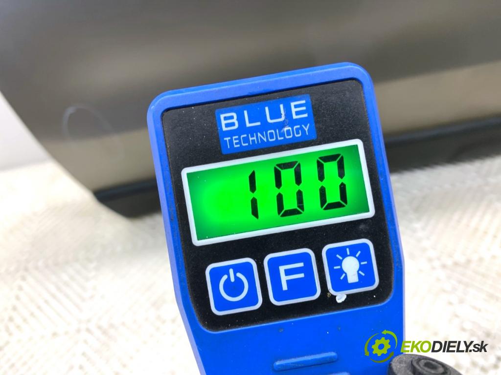 HONDA CR-V III SUV 2009 103 kW 2.2 i-CTDi 4WD (RE6) 2204 dveře levý přední část