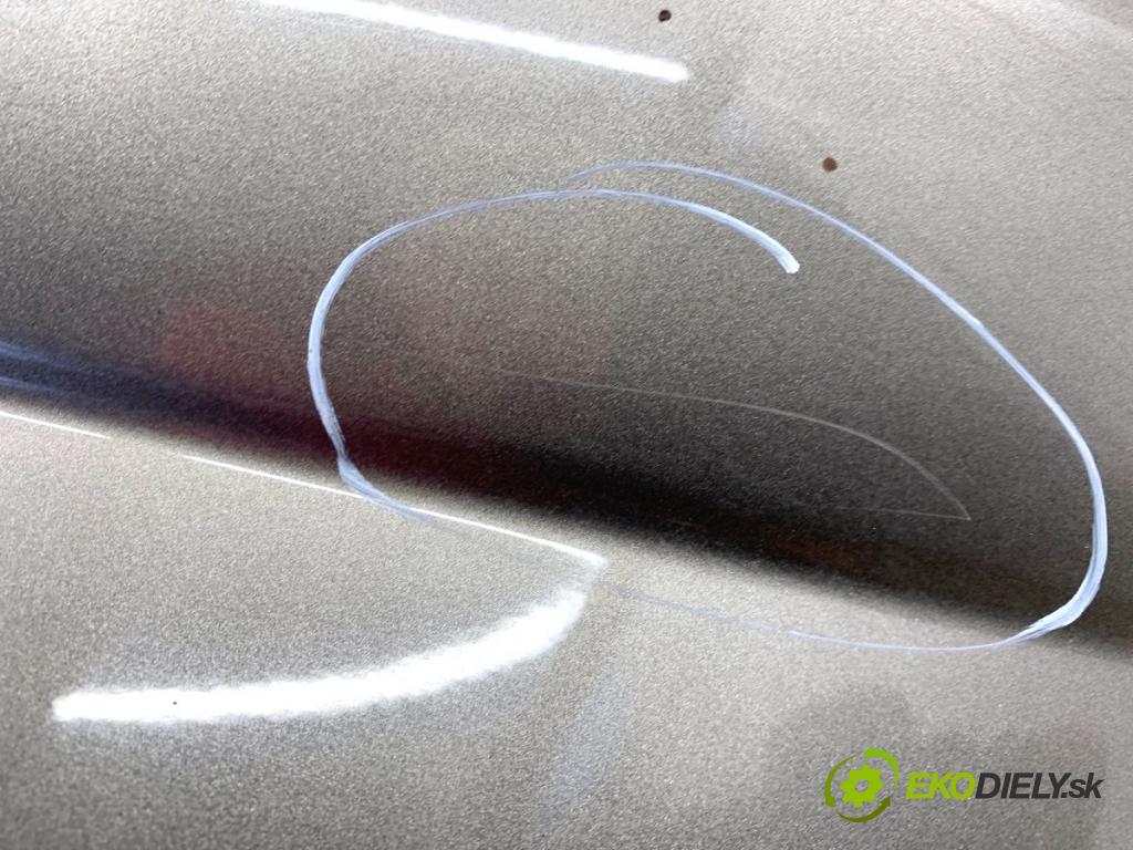 HONDA CR-V III SUV 2009 103 kW 2.2 i-CTDi 4WD (RE6) 2204 blatník pravý přední část