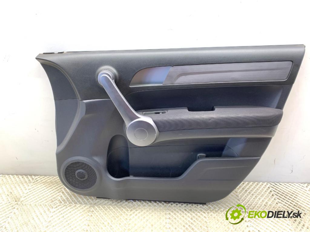 HONDA CR-V III SUV 2009 103 kW 2.2 i-CTDi 4WD (RE6) 2204 čalúnenie Dvere pravy predný 
