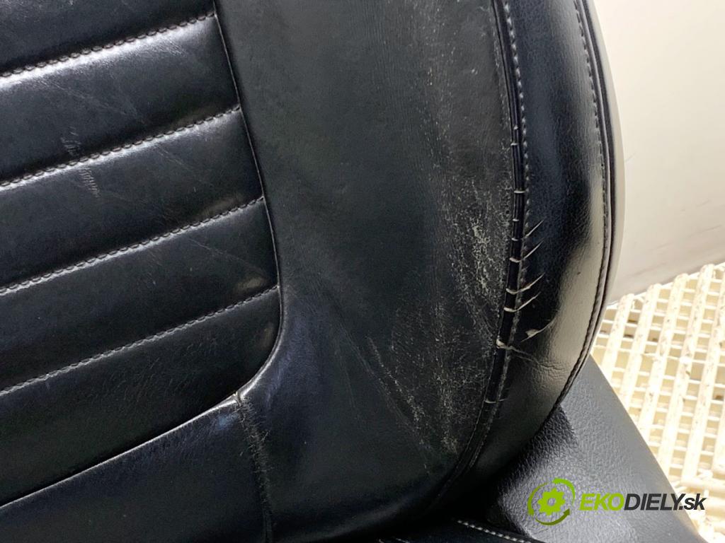 VW PASSAT B7 Kombi 2012 100 kW 2.0 TDI 1968 sedadla sedačky sedadlo