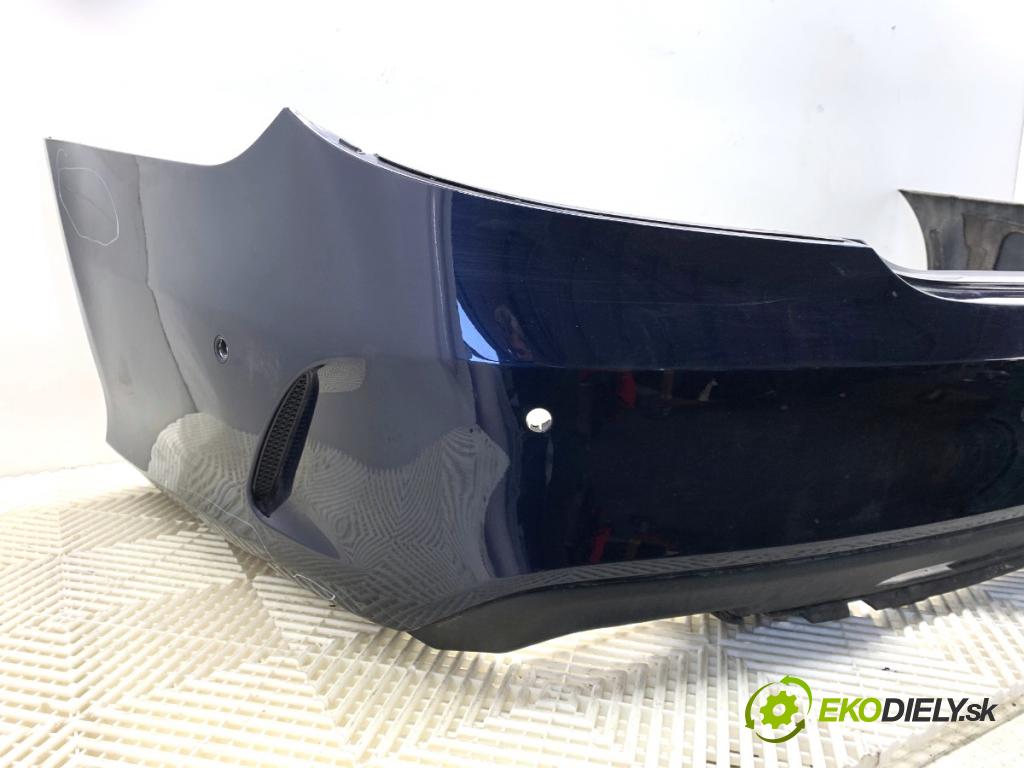 MERCEDES-BENZ W218 Kombi 2016 190 kW CLS 350 d 4-matic (218.994) 2987 nárazník zadní část 890 (Klika dveří ostatní)