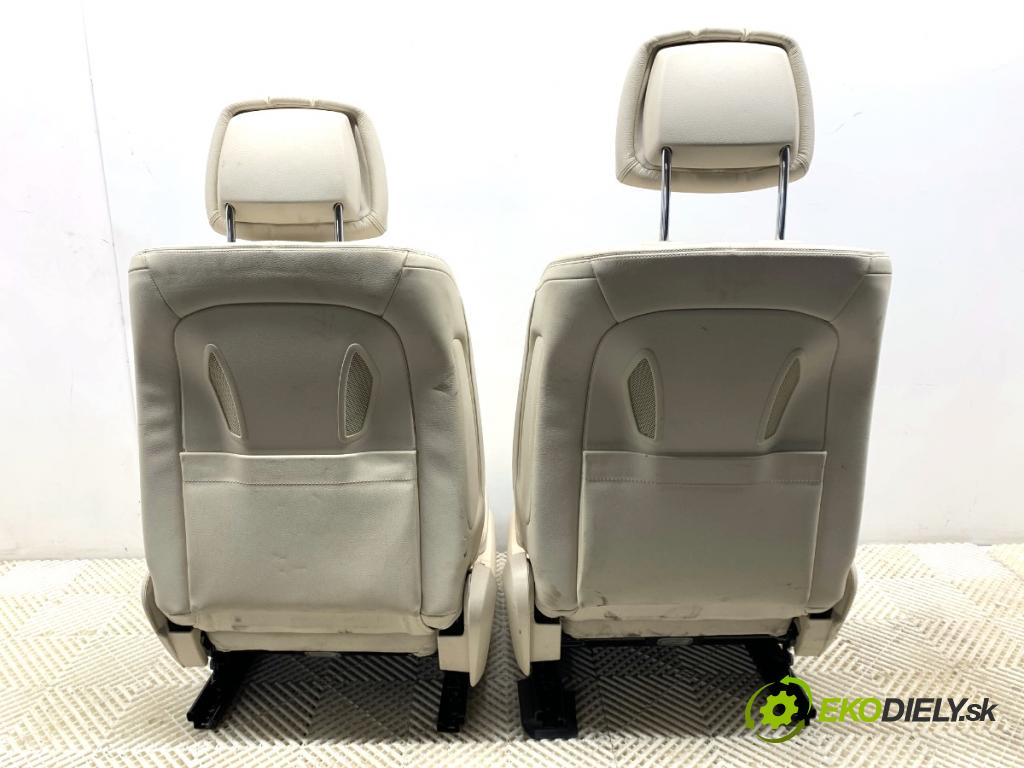 MERCEDES-BENZ W218 Kombi 2016 190 kW CLS 350 d 4-matic (218.994) 2987 sedadla sedačky sedadlo boční Tunel