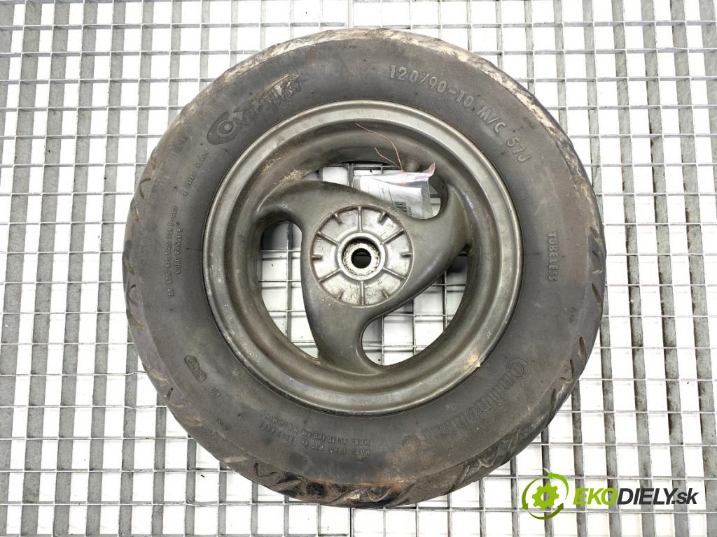 PIAGGIO TYPHOON  2002 4 kW Typhoon 50 49 kolo zadní část disk 