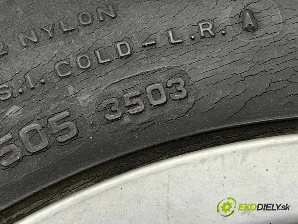 PIAGGIO TYPHOON  2002 4 kW Typhoon 50 49 kolo přední část disk