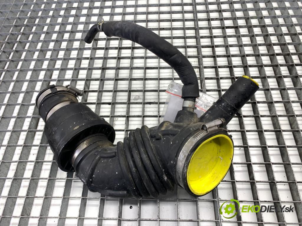 HYUNDAI TUCSON SUV 2015 130 kW 1.6 T-GDi 1591 Rúra vzduchu 28191-D3501