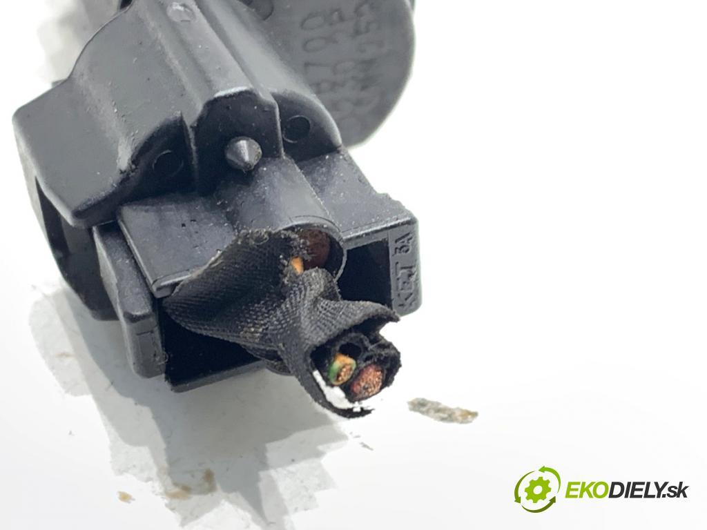 HYUNDAI TUCSON SUV 2015 130 kW 1.6 T-GDi 1591 ventil PROMĚNNÉ časování 52B700