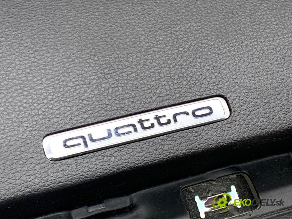 AUDI A3 8V sedan 2016 140 kW 2.0 TFSI quattro 1984 palubní doska POLŠTÁŘ: spolujezdce