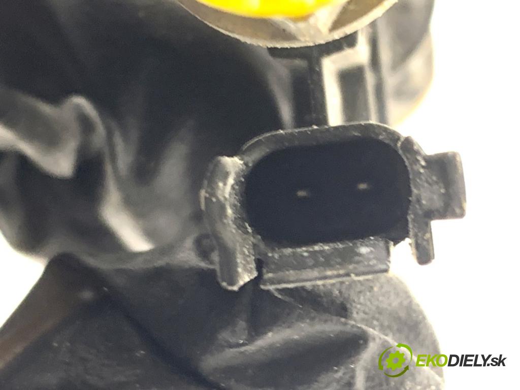 BMW G30 sedan 2021 460 kW M5 Competition 4395 Vstrekovacie ventily 0261500485