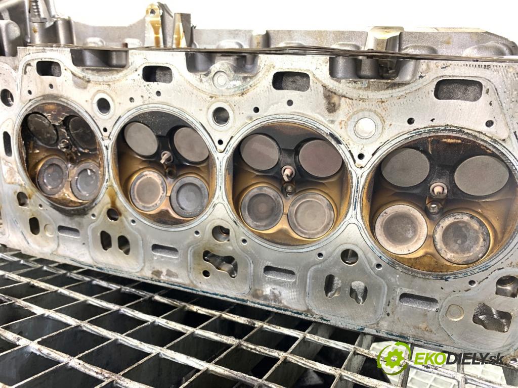 BMW G30 sedan 2021 460 kW M5 Competition 4395 hlava válců pravý 7852459