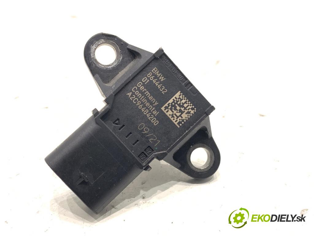 BMW G30 sedan 2021 460 kW M5 Competition 4395 snímač tlaku DOPLŇTE 8644432