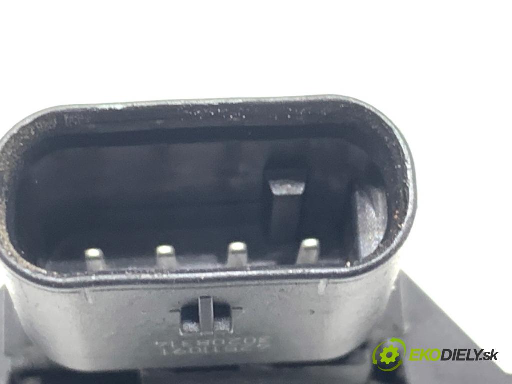 BMW G30 sedan 2021 460 kW M5 Competition 4395 snímač tlaku DOPLŇTE 8644432