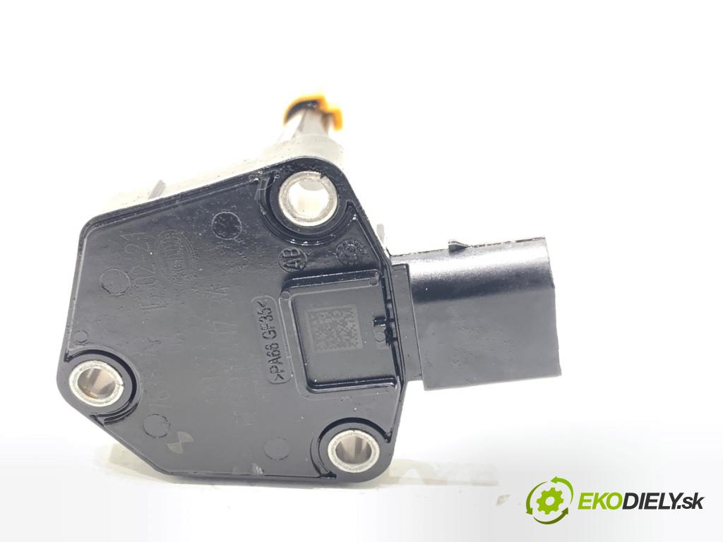 BMW G30 sedan 2021 460 kW M5 Competition 4395 snímač hladiny oleje 7638343 (Snímač)