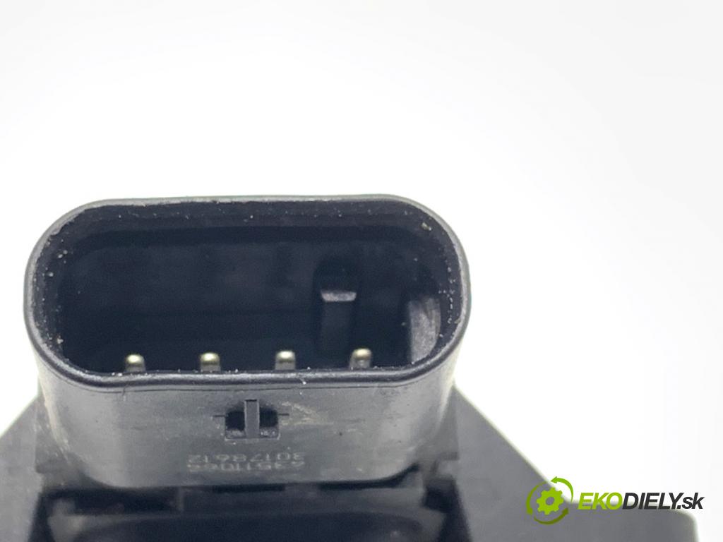 BMW G30 sedan 2021 460 kW M5 Competition 4395 snímač tlaku DOPLŇTE 8644433