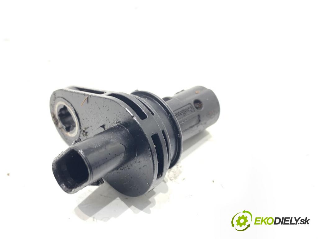 BMW G30 sedan 2021 460 kW M5 Competition 4395 snímač pozice vačkového hřídele 8623437 (Snímač polohy klikového hřídele)