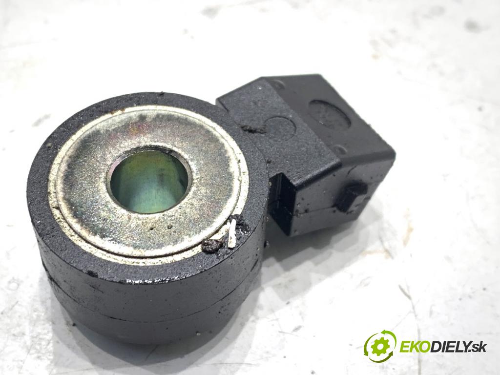 BMW G30 sedan 2021 460 kW M5 Competition 4395 Snímač klepania 7598861 (Snímač)