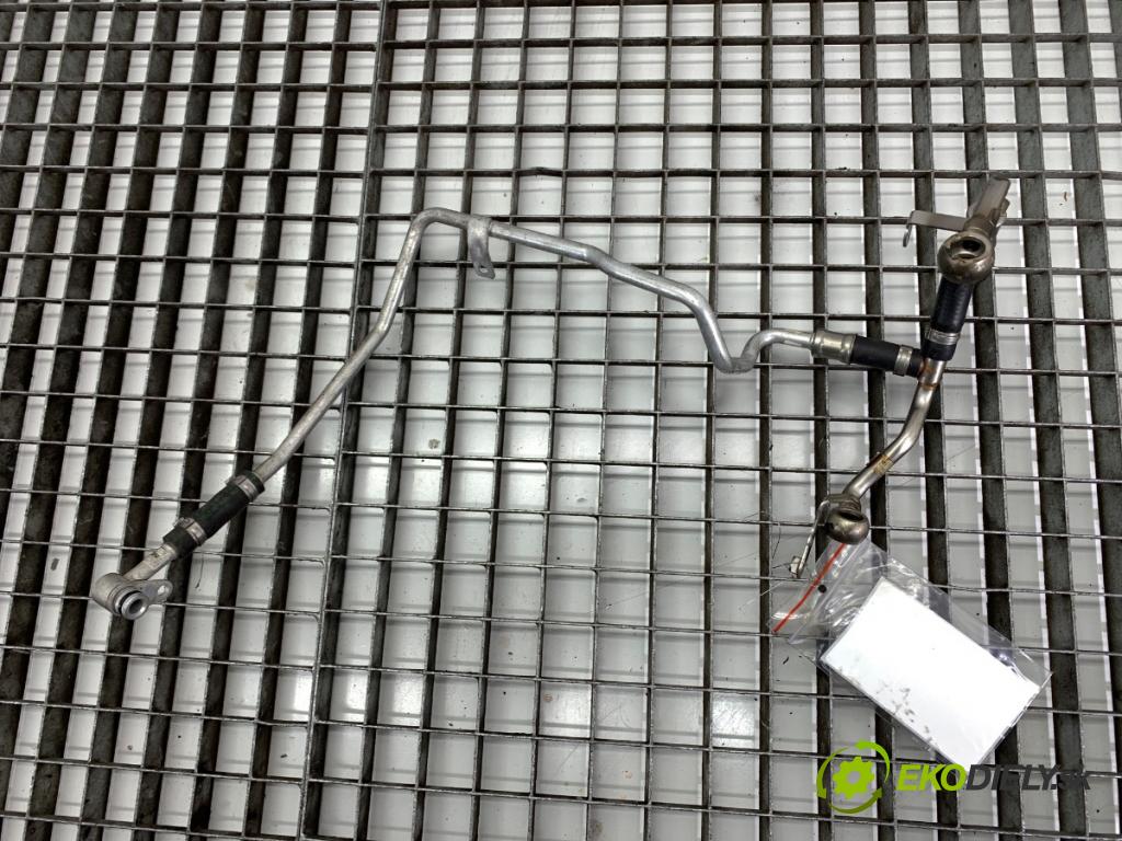 BMW G30 sedan 2021 460 kW M5 Competition 4395 rúrka turba 8092596 (Hadica turbodúchadla)