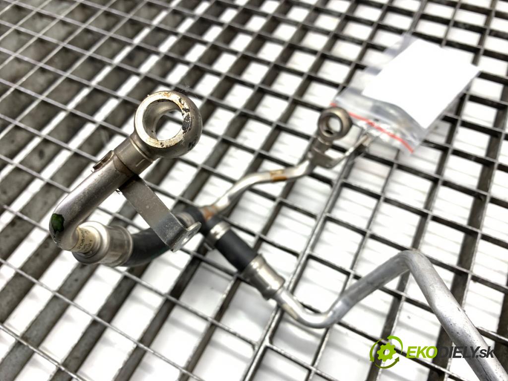 BMW G30 sedan 2021 460 kW M5 Competition 4395 rúrka turba 8092596 (Hadica turbodúchadla)