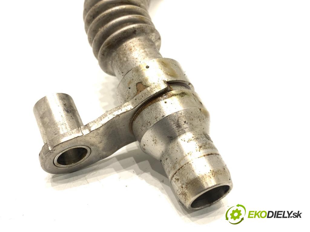 BMW G30 sedan 2021 460 kW M5 Competition 4395 rúrka turba 8089004 (Hadice turbodmychadla)