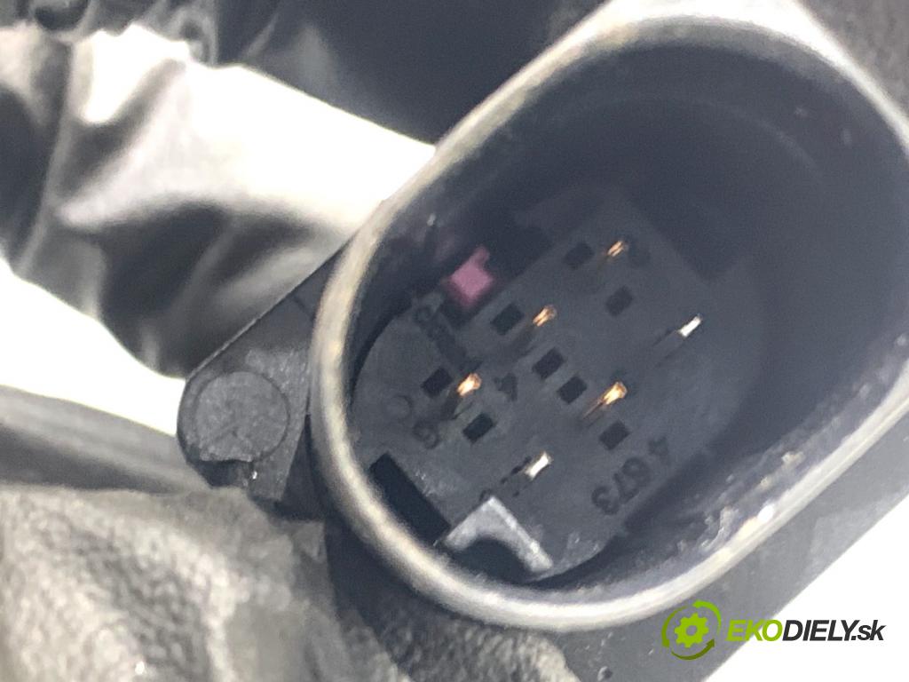 BMW G30 sedan 2021 460 kW M5 Competition 4395 sonda lambda 8043677 (Lambda sonda)