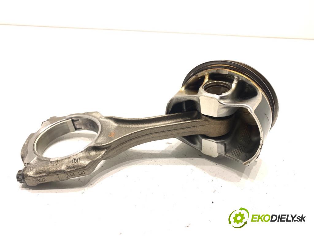 BMW G30 sedan 2021 460 kW M5 Competition 4395 PÍST: ojnice 7852246 (Píst)