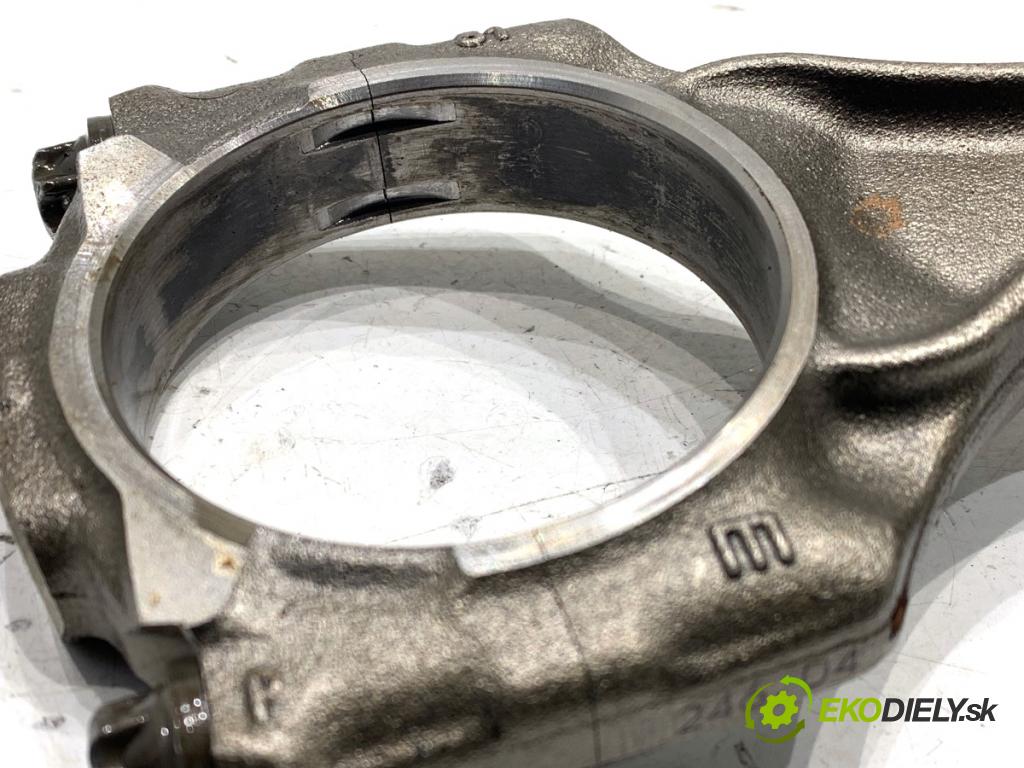 BMW G30 sedan 2021 460 kW M5 Competition 4395 PÍST: ojnice 7852246 (Píst)