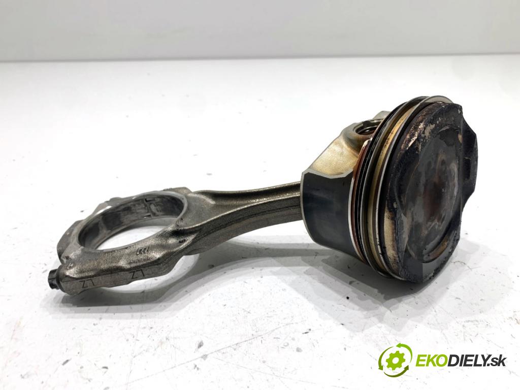 BMW G30 sedan 2021 460 kW M5 Competition 4395 PÍST: ojnice 7852246 (Píst)