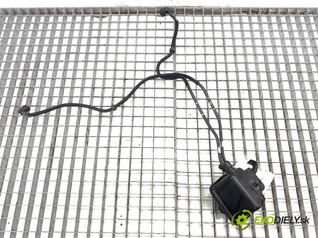 BMW G30 sedan 2021 460 kW M5 Competition 4395 Nádržka vyrovnávacia (kvapaliny) chladiaceho