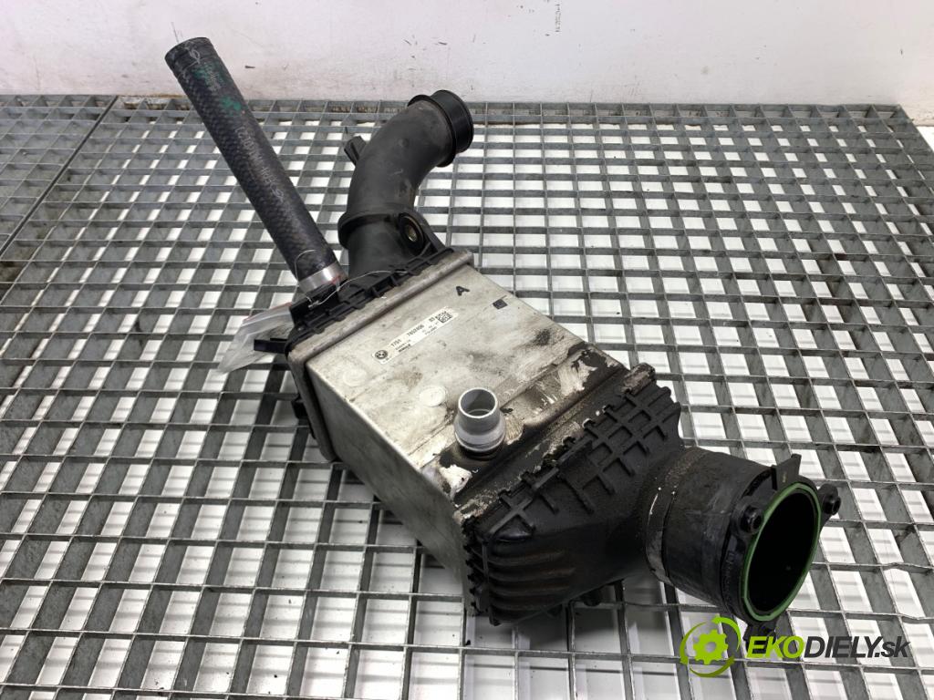 BMW G30 sedan 2021 460 kW M5 Competition 4395 intercooler 7852406 (Intercooler (chladič stlačeného vzduchu))