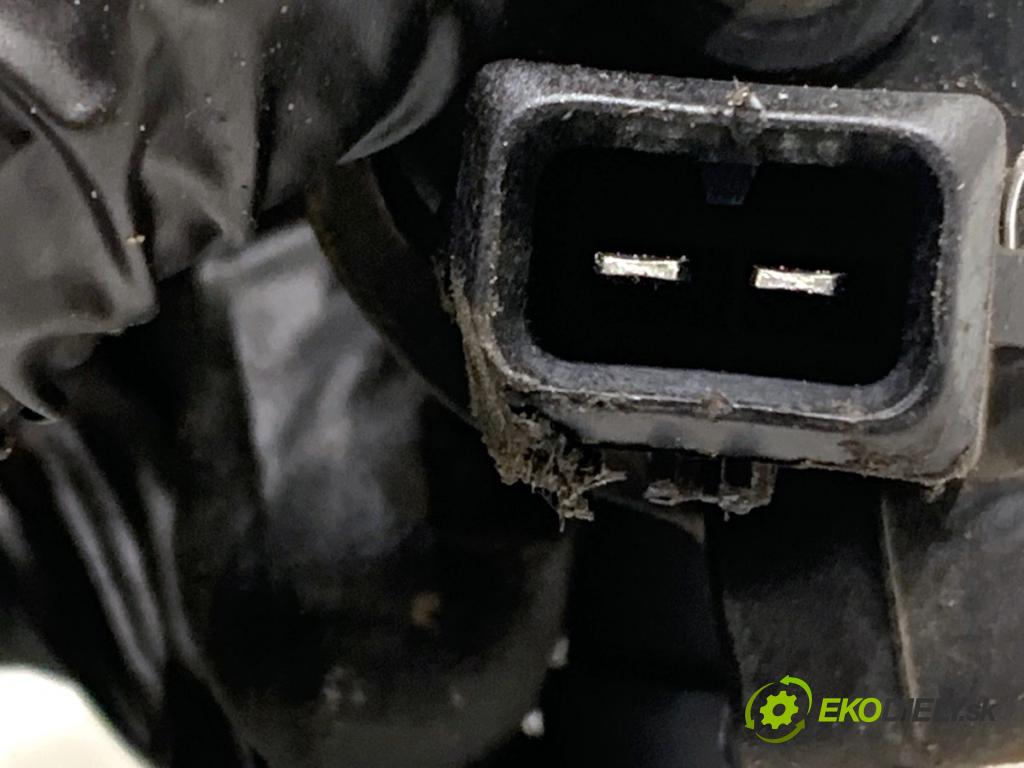 BMW G30 sedan 2021 460 kW M5 Competition 4395 ventil výparníky 7636149