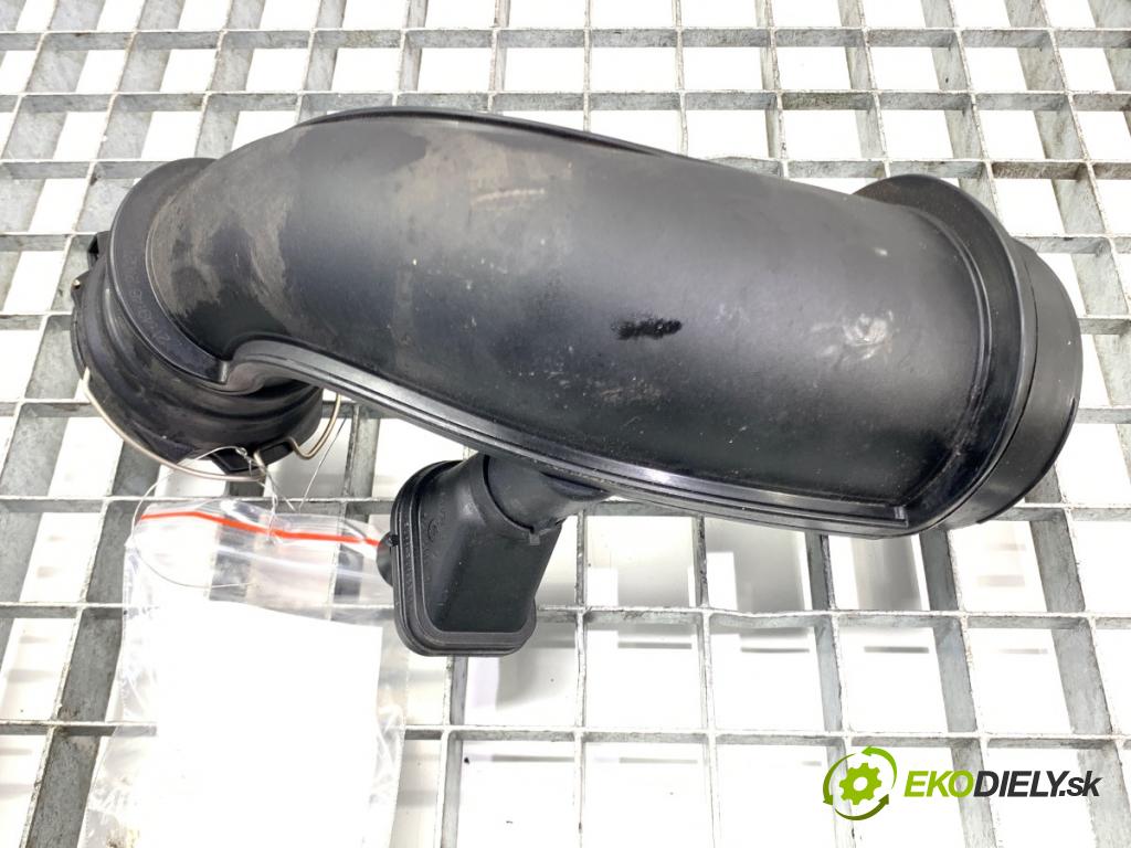 BMW G30 sedan 2021 460 kW M5 Competition 4395 Rúra turba 7852385