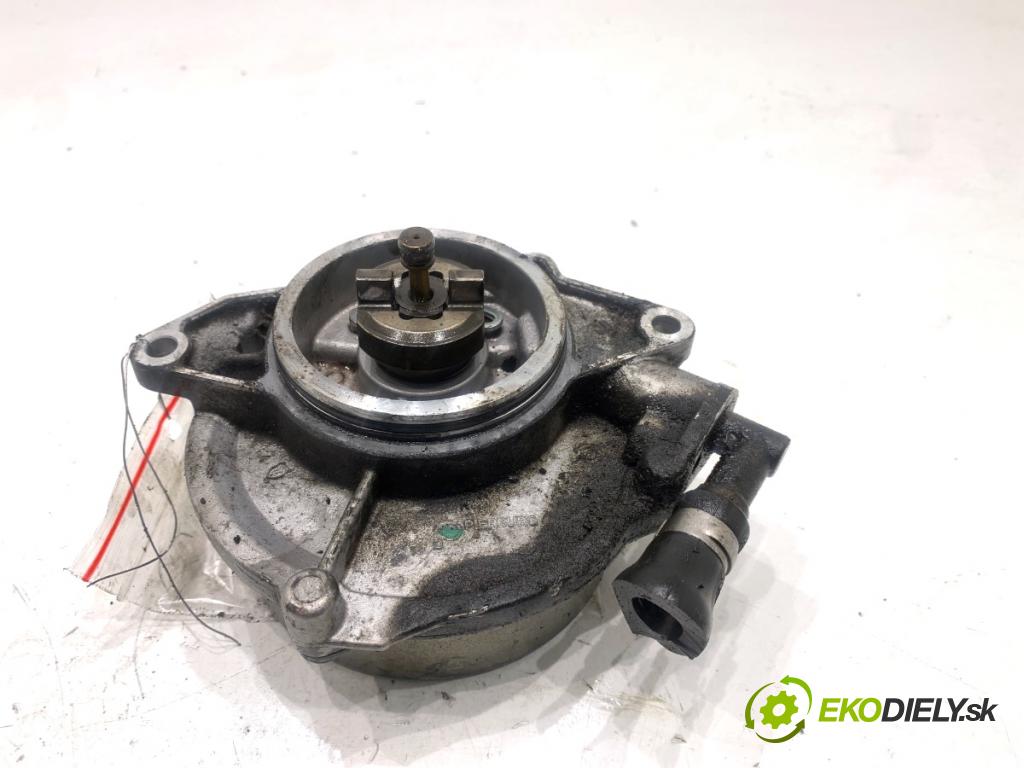 AUDI A5 8T coupe 2008 176 kW 3.0 TDI quattro 2967 Pumpa vákuová 057145100AF