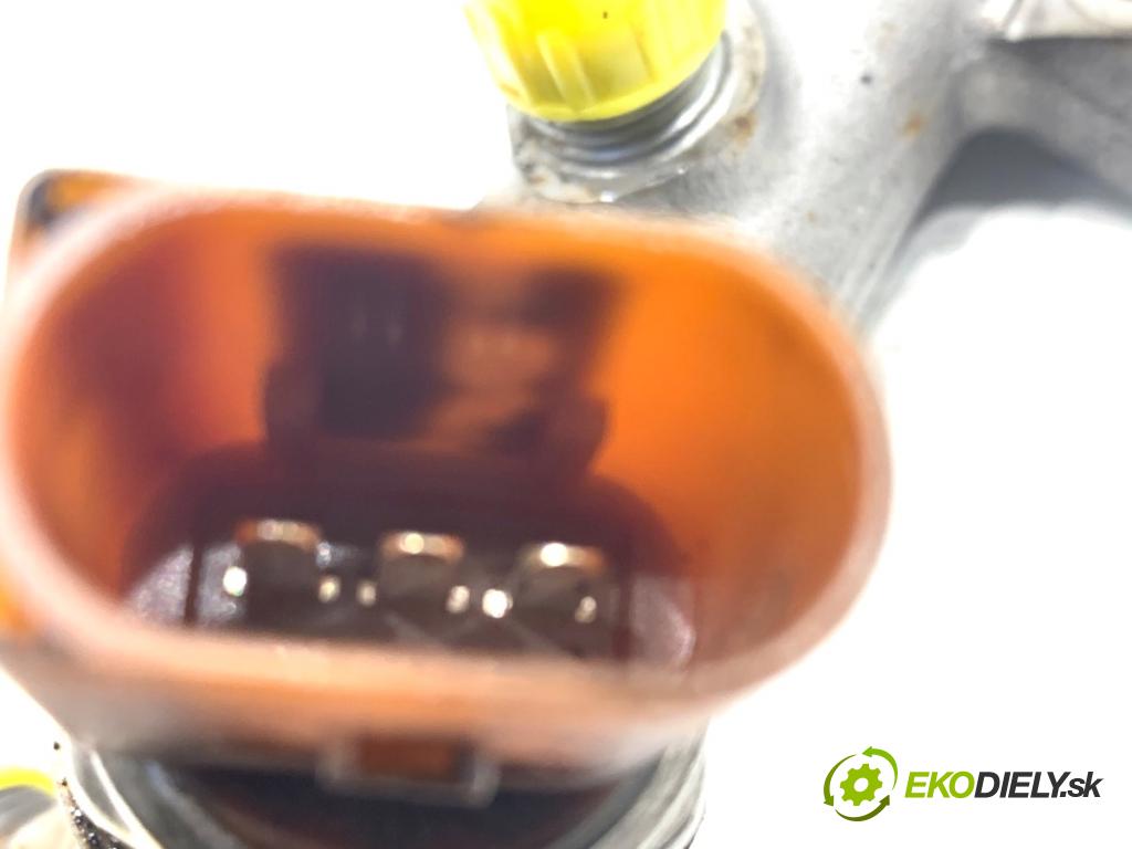 AUDI A5 8T coupe 2008 176 kW 3.0 TDI quattro 2967 Lišta vstrekovacia SENZOR: 059130089AH 059130758K