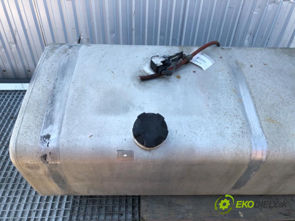 IVECO STRALIS I Platforma / podwozie 2005 353 kW AS 260S48 353 kW [480 KM] olej napędowy 2002 - 2022 12880 Nádržka paliva 41042557 (Palivová nádrž)