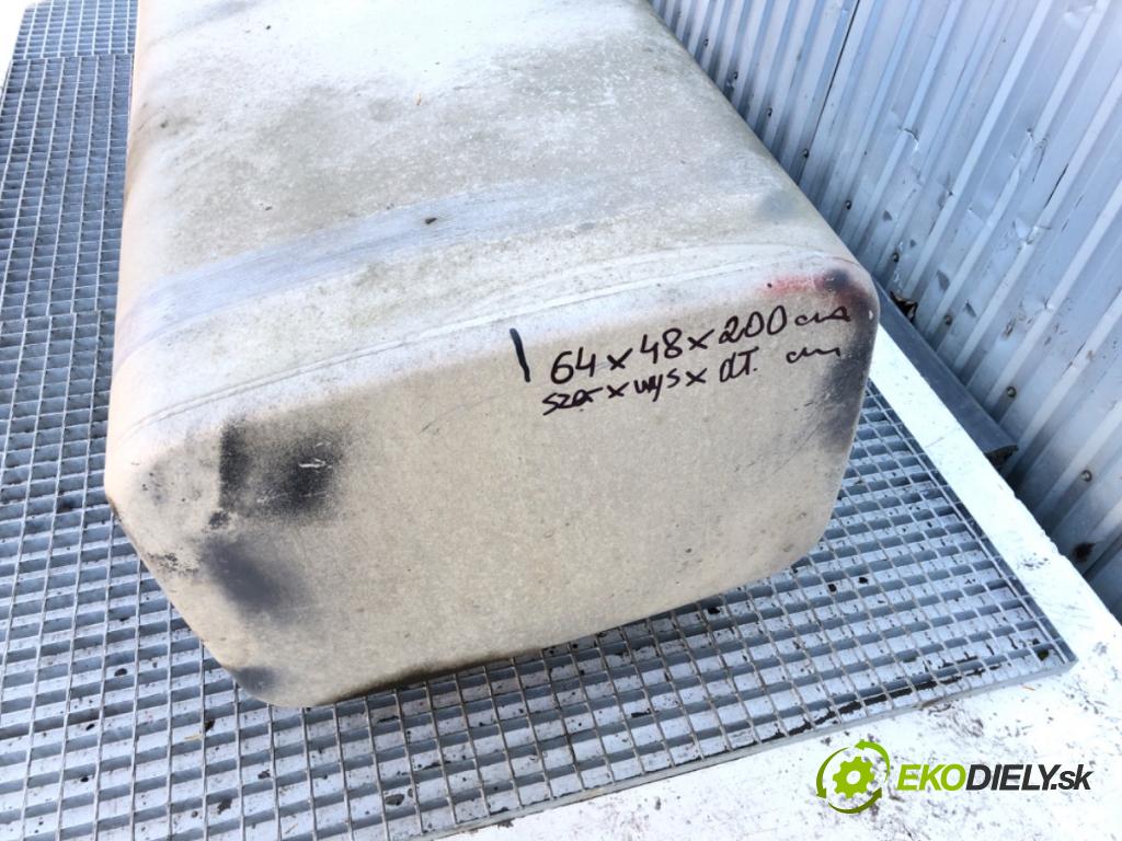 IVECO STRALIS I Platforma / podwozie 2005 353 kW AS 260S48 353 kW [480 KM] olej napędowy 2002 - 2022 12880 Nádržka paliva 41042557 (Palivová nádrž)