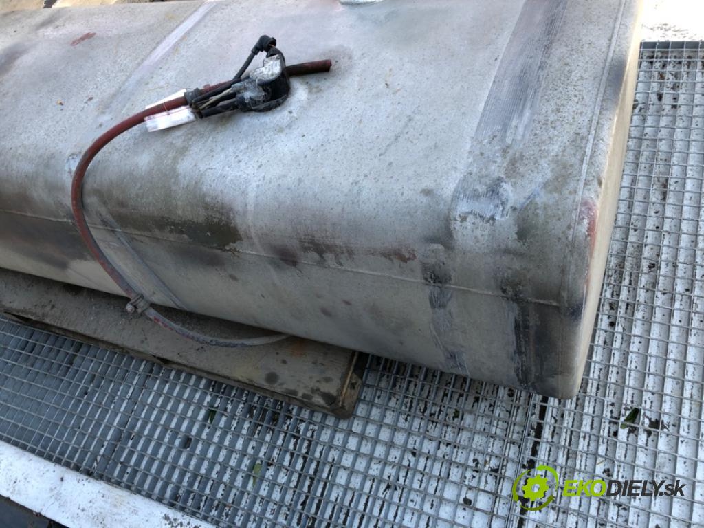 IVECO STRALIS I Platforma / podwozie 2005 353 kW AS 260S48 353 kW [480 KM] olej napędowy 2002 - 2022 12880 Nádržka paliva 41042557 (Palivová nádrž)