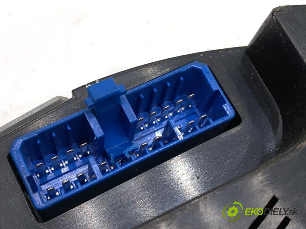 IVECO STRALIS I Platforma / podwozie 2005 353 kW AS 260S48 353 kW [480 KM] olej napędowy 2002 - 2022 12880 Prístrojovka 504025356 (Prístrojová doska)