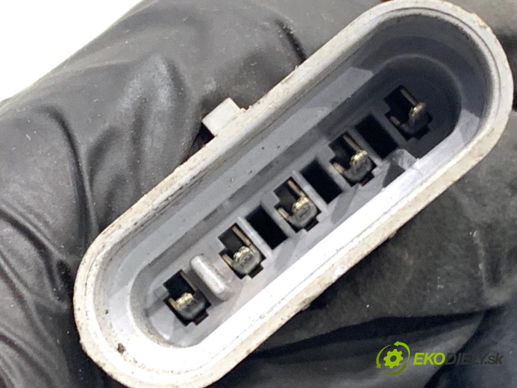 IVECO STRALIS I Platforma / podwozie 2005 353 kW AS 260S48 353 kW [480 KM] olej napędowy 2002 - 2022 12880 Motor stieračov predný 403945