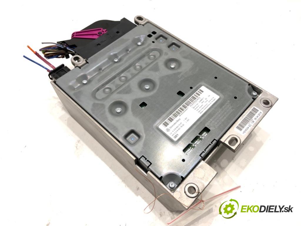 MERCEDES-BENZ W218 Kombi 2016 190 kW CLS 350 d 4-matic (218.994) 2987 zesilovač A2189007207 (Zesilovač)