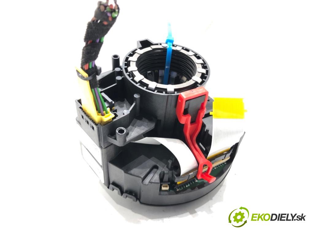 MERCEDES-BENZ W218 Kombi 2016 190 kW CLS 350 d 4-matic (218.994) 2987 kroužek slimák airbag LK10068735 (Airbag)