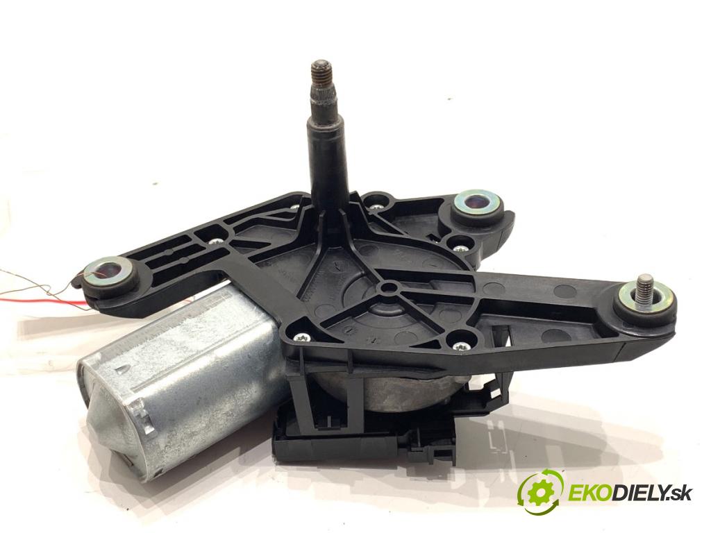 MERCEDES-BENZ W218 Kombi 2016 190 kW CLS 350 d 4-matic (218.994) 2987 Motor stieračov zad A2188200041