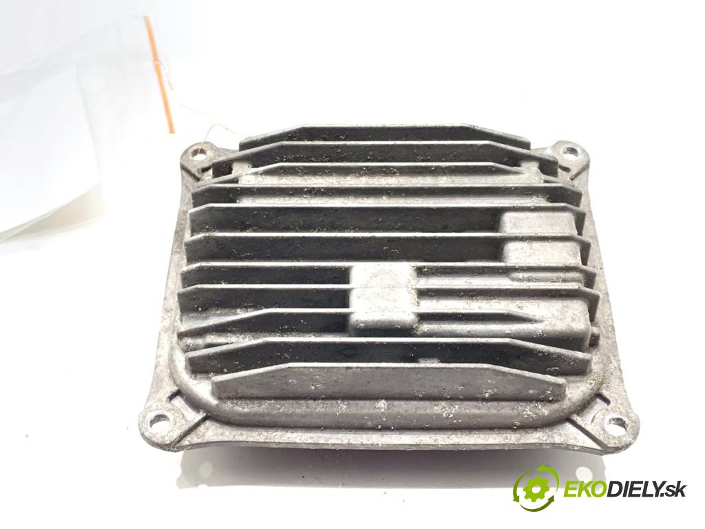 MERCEDES-BENZ W218 Kombi 2016 190 kW CLS 350 d 4-matic (218.994) 2987 Menič XENON A2189004406 (Riadiaca jednotka xenónu)