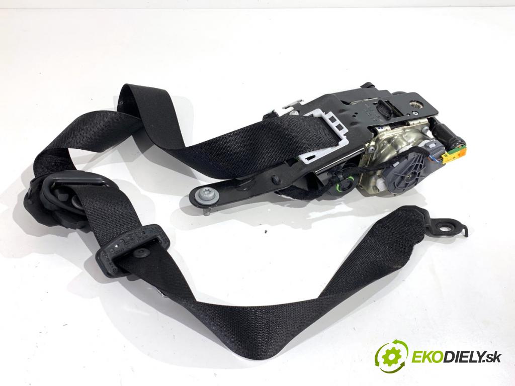 MERCEDES-BENZ W218 Kombi 2016 190 kW CLS 350 d 4-matic (218.994) 2987 držák bezpečnost pravý přední část