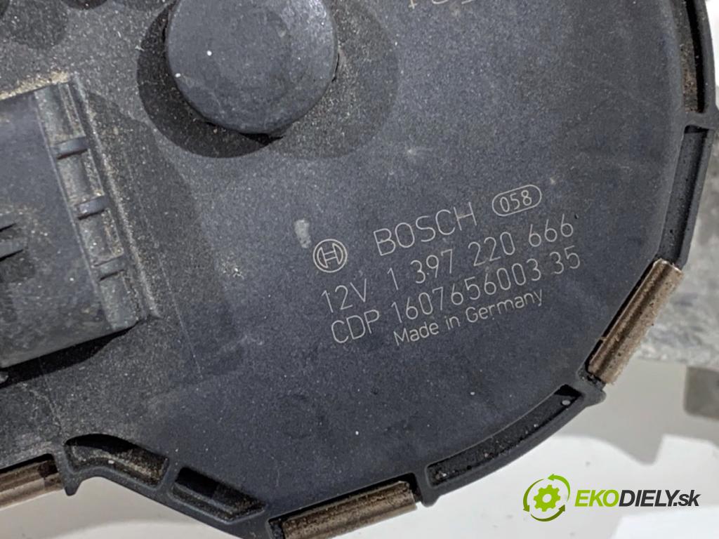 MERCEDES-BENZ W218 Kombi 2016 190 kW CLS 350 d 4-matic (218.994) 2987 Mechanizmus stieračov predný A2128201240 (Motorček stieračov predný)