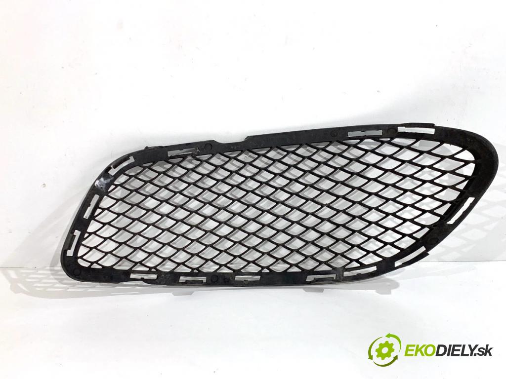 MERCEDES-BENZ W218 Kombi 2016 190 kW CLS 350 d 4-matic (218.994) 2987 Mriežky nárazníka ľavy predný A2188851923