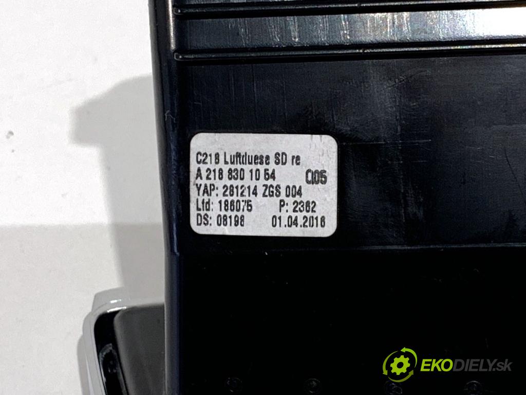 MERCEDES-BENZ W218 Kombi 2016 190 kW CLS 350 d 4-matic (218.994) 2987 mří topení pravý přední část A2188301054