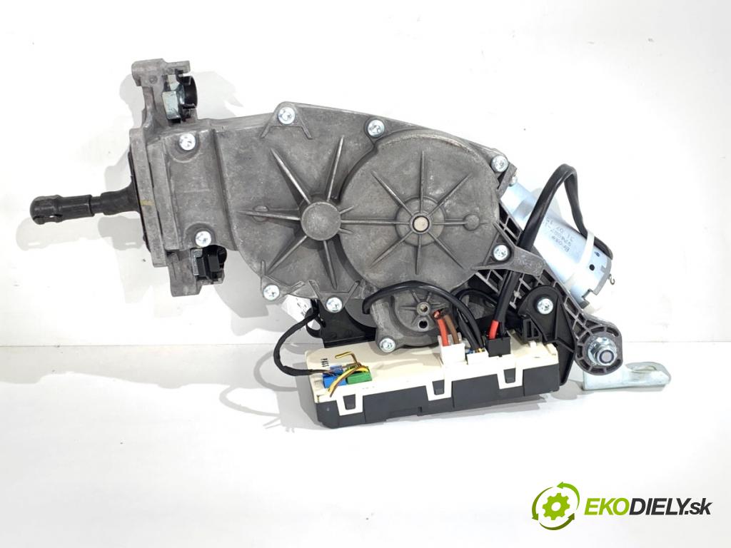 MERCEDES-BENZ W218 Kombi 2016 190 kW CLS 350 d 4-matic (218.994) 2987 doťah dverí zad A2189002002