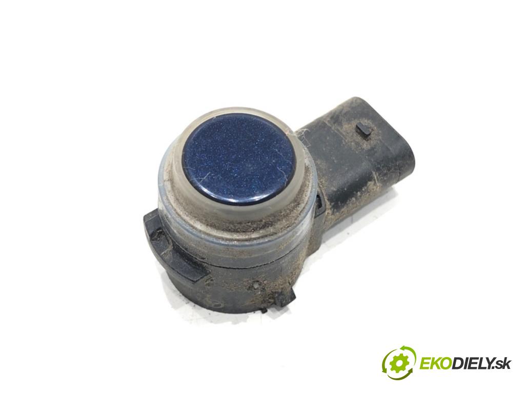 MERCEDES-BENZ W218 Kombi 2016 190 kW CLS 350 d 4-matic (218.994) 2987 snímač PDC A0009055504