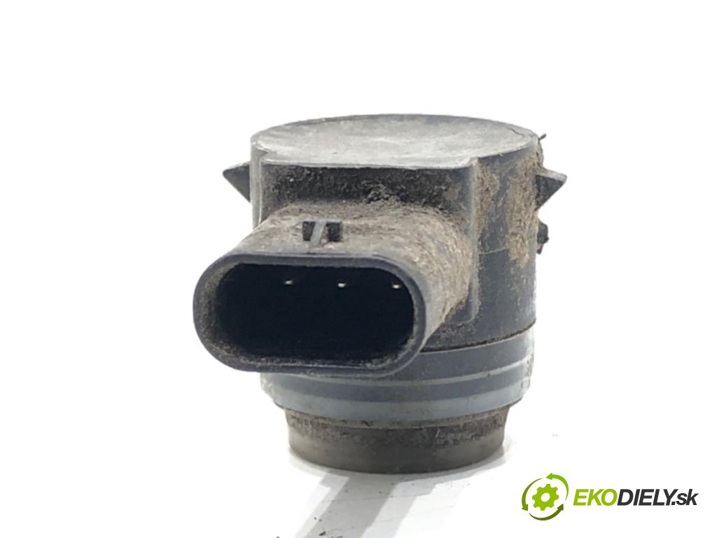 MERCEDES-BENZ W218 Kombi 2016 190 kW CLS 350 d 4-matic (218.994) 2987 snímač PDC A0009055504